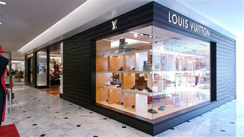 louis vuitton store in tennessee